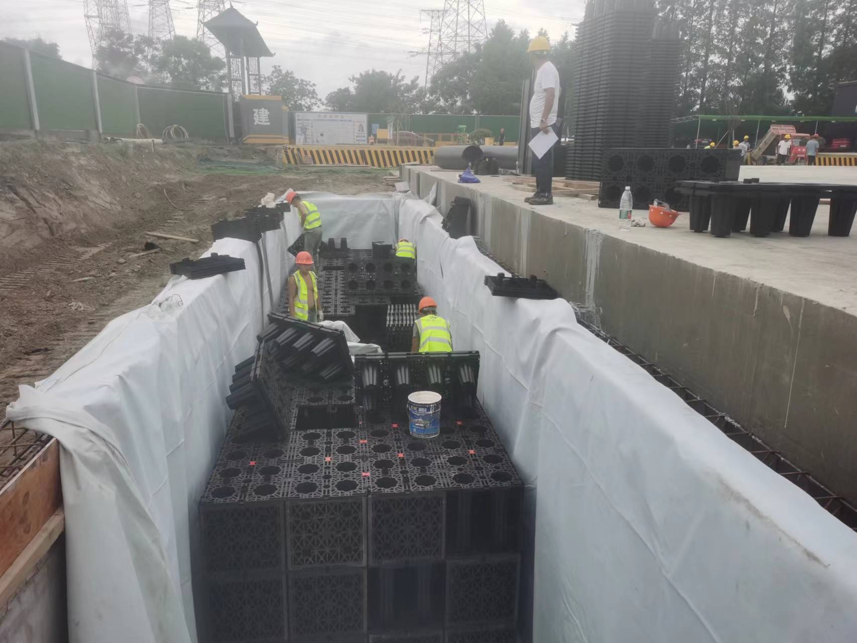 1692839162165881.jpg 2.jpg