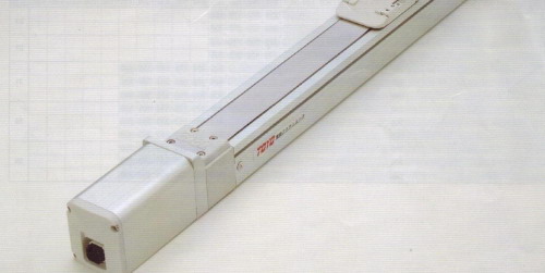 東佑達(dá)滑臺(tái).jpg
